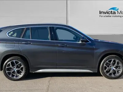 Używany BMW X1 xLine 192 KM (141 kW) 2021 Szary SUV