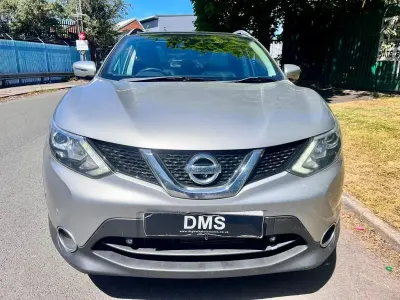 Used Nissan Qashqai S 130 HP (95 kW) 2017 Silver SUV