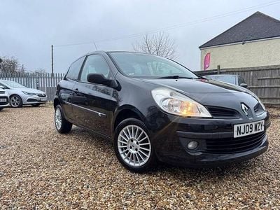 Black Used 2009 Renault Clio II Extreme Hatchback | £1,690 (Good price)