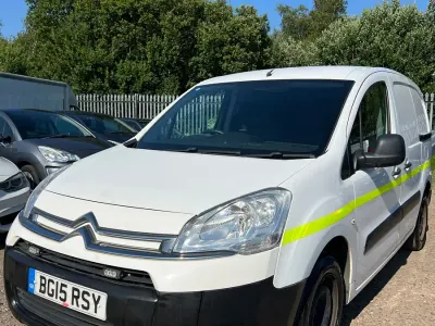 Used Citroën Berlingo 75 HP (55 kW) 2015 White MPV
