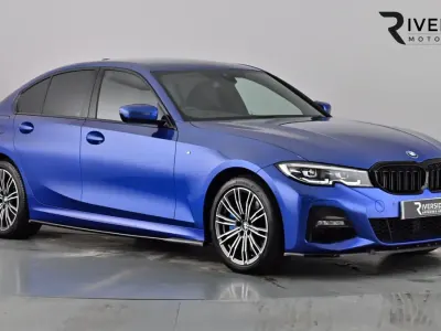 Begagnad BMW 330e M Sport 292 HK (214 kW) 2020 Blå Sedan