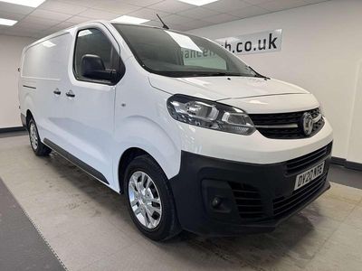 Used Vauxhall Vivaro S 120 HP (88 kW) 2020 White MPV