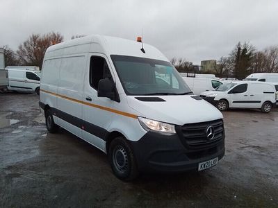 used Mercedes Sprinter 316 CDI 163 L2H2 MWB MEDIUM ROOF RWD