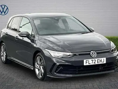 Używany VW Golf VIII R-line 150 KM (110 kW) 2022 Szary Hatchback