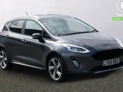 Używany Ford Fiesta Active 101 KM (74 kW) 2019 Szary Hatchback