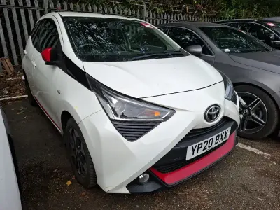 Used Toyota Aygo Trend 72 HP (52 kW) 2020 White Hatchback