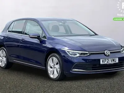 Used VW Golf VII Pro 150 HP (110 kW) 2021 Blue Hatchback