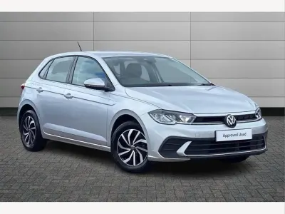 Used VW Polo Life 95 HP (69 kW) 2022 Silver Hatchback