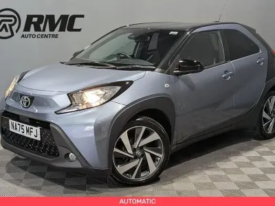 Used Toyota Aygo X 72 HP (52 kW) 2025 Grey SUV