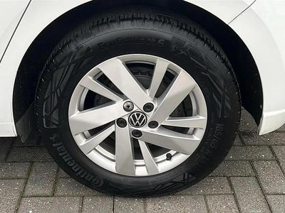 White Used 2022 VW Polo Life Hatchback | £16,299 (Fair price)