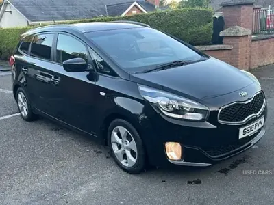 Used Kia Carens