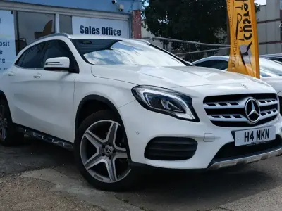 Used Mercedes GLA220 AMG Line Premium 174 HP (127 kW) 2018 White SUV