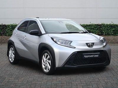 Used Toyota Aygo X PURE 2023 Silver SUV