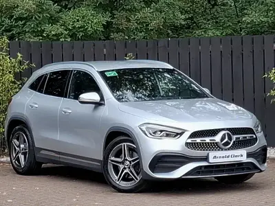 Used Mercedes GLA200 Executive 150 HP (110 kW) 2021 Silver SUV