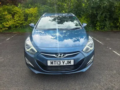 Used Hyundai i40 Style 135 HP (99 kW) 2013 Blue Estate