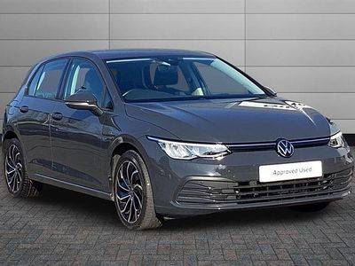 Used VW Golf VIII Life 150 HP (110 kW) 2023 Urano grey Hatchback