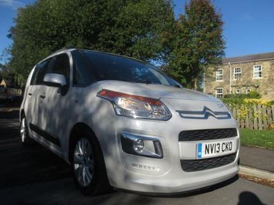 White Used 2013 Citroën C3 Picasso Exclusive MPV | £4,595 (Fair price)
