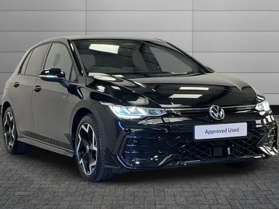 Used VW Golf VIII R-line 150 HP (110 kW) 2025 Grenadilla black Hatchback