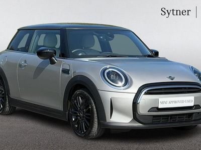 Gebraucht Mini Cooper Exclusive 134 PS (98 kW) 2023 Silber Kleinwagen