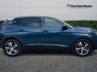 Second-hand Peugeot 3008 Active+ 131 CP (96 kW) 2023 Albastru SUV