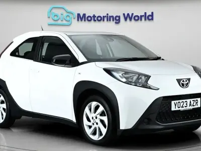 Used Toyota Aygo X PURE 72 HP (52 kW) 2025 SUV