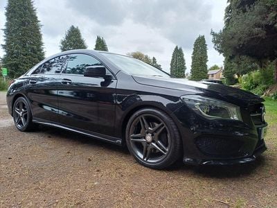 Usado Mercedes CLA220 AMG 2013 Preto Sedan