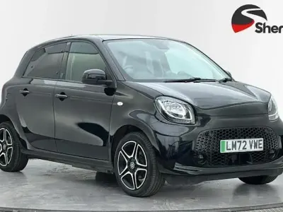 Used Smart ForFour Electric Drive Premium 60 kW (82 HP) 2022 Black Hatchback