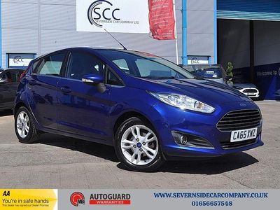 Usado Ford Fiesta Zetec 82 HP (60 kW) 2016 Azul Citadino