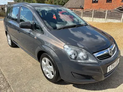 Used Vauxhall Zafira 120 HP (88 kW) 2014 Grey MPV