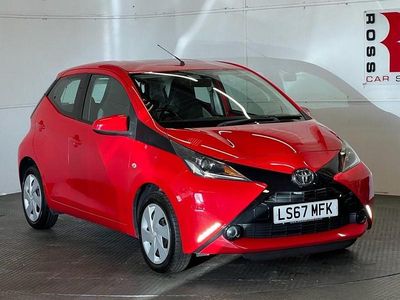 Used Toyota Aygo X-play 69 HP (50 kW) 2017 Red Hatchback