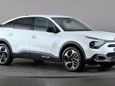 Used Citroën C4 PureTech 131 HP (96 kW) 2024 White SUV