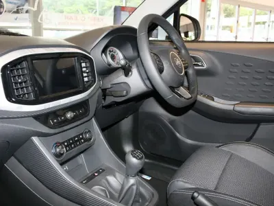 Used MG MG3 Exclusive 106 HP (77 kW) 2023 White Hatchback