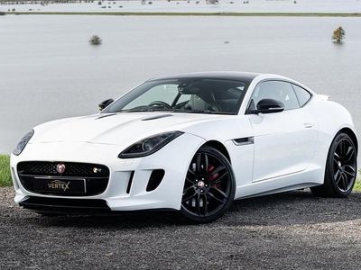 Used Jaguar F-Type Supercharged 550 HP (404 kW) 2014 White Coupe