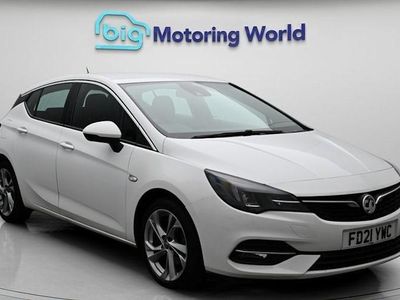 Used Vauxhall Astra SRi 145 HP (106 kW) 2021 White Hatchback