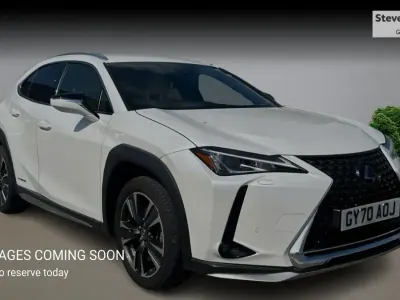 Usado Lexus UX 184 HP (135 kW) 2020 Branco SUV