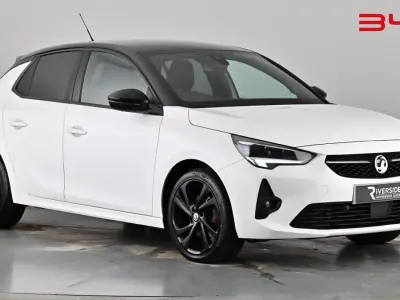 Used Vauxhall Corsa SRi 100 HP (73 kW) 2020 White Hatchback