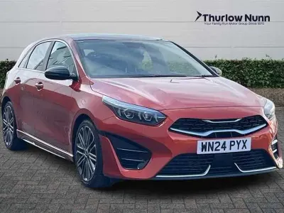 Begagnad Kia Ceed GT-Line S 158 HK (116 kW) 2024 Orange Halvkombi