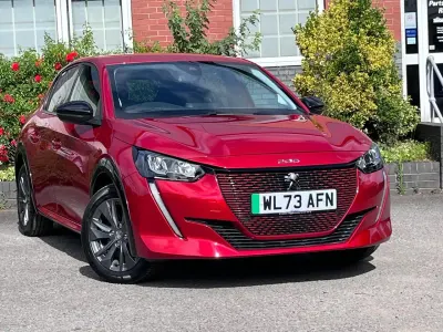 Used Peugeot e-208 Allure+ 98 kW (134 HP) 2023 Red Hatchback