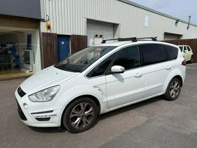 Used Ford S-MAX Titanium 140 HP (102 kW) 2012 White MPV