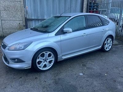 Used Ford Focus Zetec 123 HP (90 kW) 2010 Silver Hatchback