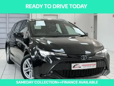 Usado Toyota Corolla 2023 Negro Familiar