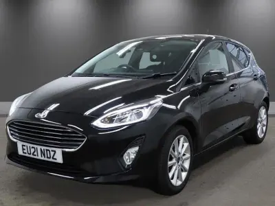 Second-hand Ford Fiesta Titanium 95 CP (69 kW) 2020 Negru Hatchback