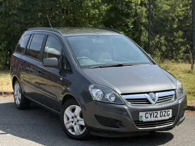 Used Vauxhall Zafira 115 HP (84 kW) 2012 Grey MPV