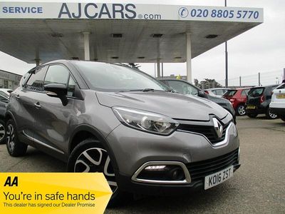 Used Renault Captur Dynamique 90 HP (66 kW) 2016 Grey SUV