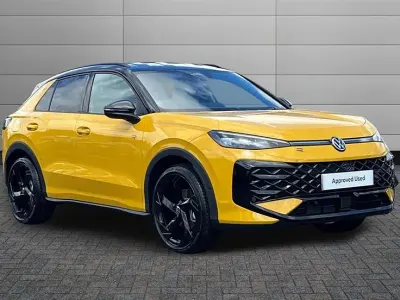 New VW T-Roc Cabriolet R-line 150 HP (110 kW) 2026 Canary yellow SUV