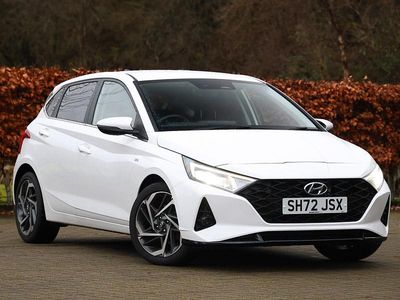 White Used 2022 Hyundai i20 Premium Hatchback | £14,498 (Fair price)