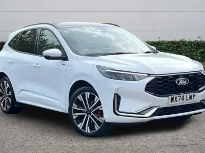 Used Ford Kuga ST-Line X 182 HP (133 kW) 2024 White SUV