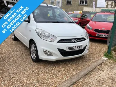 Used Hyundai i10 Active 85 HP (62 kW) 2012 White Hatchback