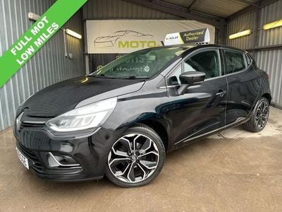 Used Renault Clio IV Dynamique 90 HP (66 kW) 2018 Black Hatchback