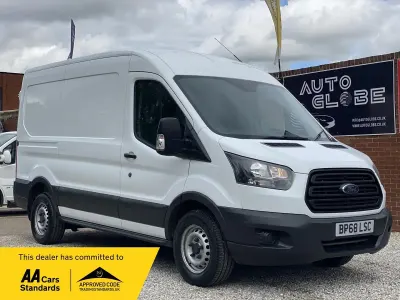 Used Ford Transit 105 HP (77 kW) 2018 White Van